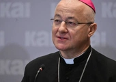 Bp Ważny po atakach w szkołach apeluje: zacznijmy mówić z szacunkiem o drugim człowieku