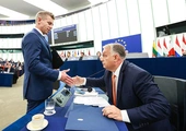 Nie będzie węgierskiej pomocy dla Ukrainy. Nowy rząd nie zmienia linii
