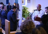 Różaniec w intencji papieża w Klinice Gemelli: „obdarz go zdrowiem i pociechą”
