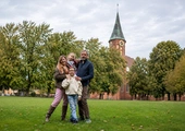 10 lat „Amoris laetitia”. Kościół chce lepiej słuchać rodzin i towarzyszyć im w kryzysach