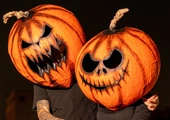 Akcesoria na Halloween znikają ze sklepów. To reakcja na ostatnie akty przemocy w szkołach