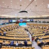 Komitet Regionów: Kliczko zaapelował o wsparcie Ukrainy przed zbliżającą się zimą 