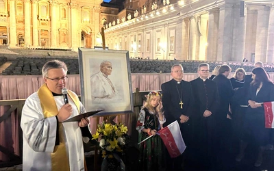 Św. Jan Paweł II znowu połączył Polaków na Placu św. Piotra