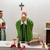 Papież wraca do Watykanu. W niedzielę odmówi modlitwę Anioł Pański z okien Pałacu