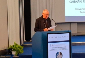 Kard. Pietro Parolin: dziecko nie jest czymś, co się komuś należy, lecz darem