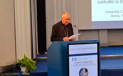 Kard. Pietro Parolin: dziecko nie jest czymś, co się komuś należy, lecz darem