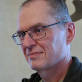 Andrzej Poczobut: „Kościół katolicki jest obcym ciałem w białoruskiej rządowej układance”