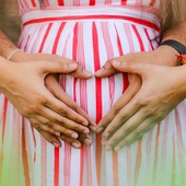 Sejm wraca do projektów dotyczących aborcji. W środę Publiczny Różaniec