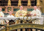 „Dziedzictwo Jana Pawła II zobowiązuje do odpowiedzialności za drugiego człowieka” – bp Oder w Rzymie 