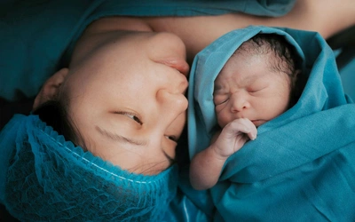 Matka z Idaho obala mit: aborcja nie ratuje życia, obowiązkiem lekarza jest leczyć i kobietę, i dziecko