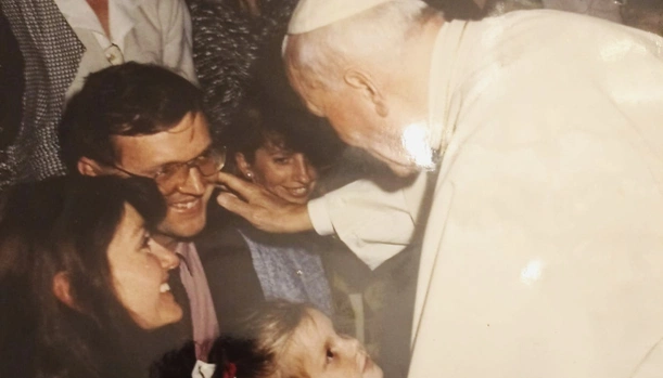 „Idź i służ rodzinom”. Misja Polki mieszkającej w Rzymie zaczęła się przy konfesjonale Jana Pawła II