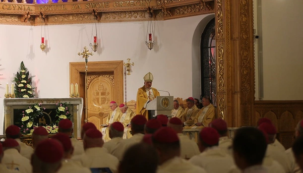 Kard. Krajewski w Sanktuarium Matki Bożej Fatimskiej w Zakopanem: Świętość nie jest jedynie teorią