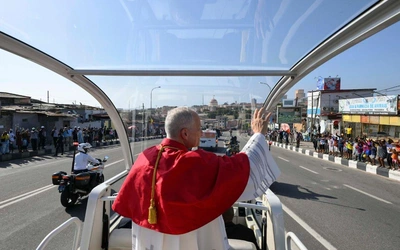 Od limuzyny Piusa XI do papamobile Leona XIV. Niezwykła wystawa pojazdów papieży