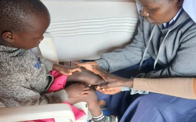 Uganda: projekt edukacyjny przeciwko uprzedzeniom wobec dzieci z niepełnosprawnościami