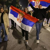 Koniec ery Vuczicia w Serbii. „Lista Studencka” wygrała przedterminowe wybory parlamentarne