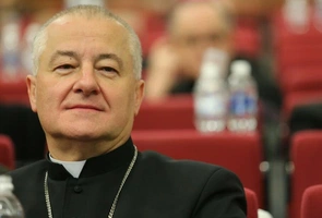 Bp Artur Ważny: Seksualności nie można sprowadzać do przyjemności i biologii