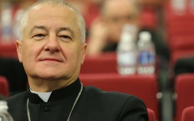 Bp Artur Ważny: Seksualności nie można sprowadzać do przyjemności i biologii