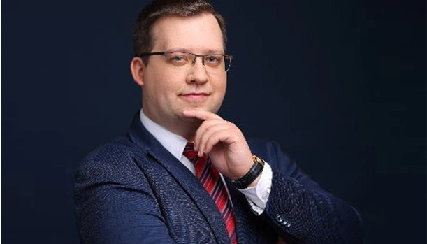 Lewica „wreszcie” zlikwiduje Fundusz Kościelny. I tak od 22 lat – komentuje dr Łukasz Bernaciński