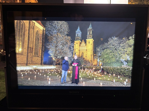Abp Zieliński w orędziu na Wszystkich Świętych: Święci są dla nas pomostem do nieba